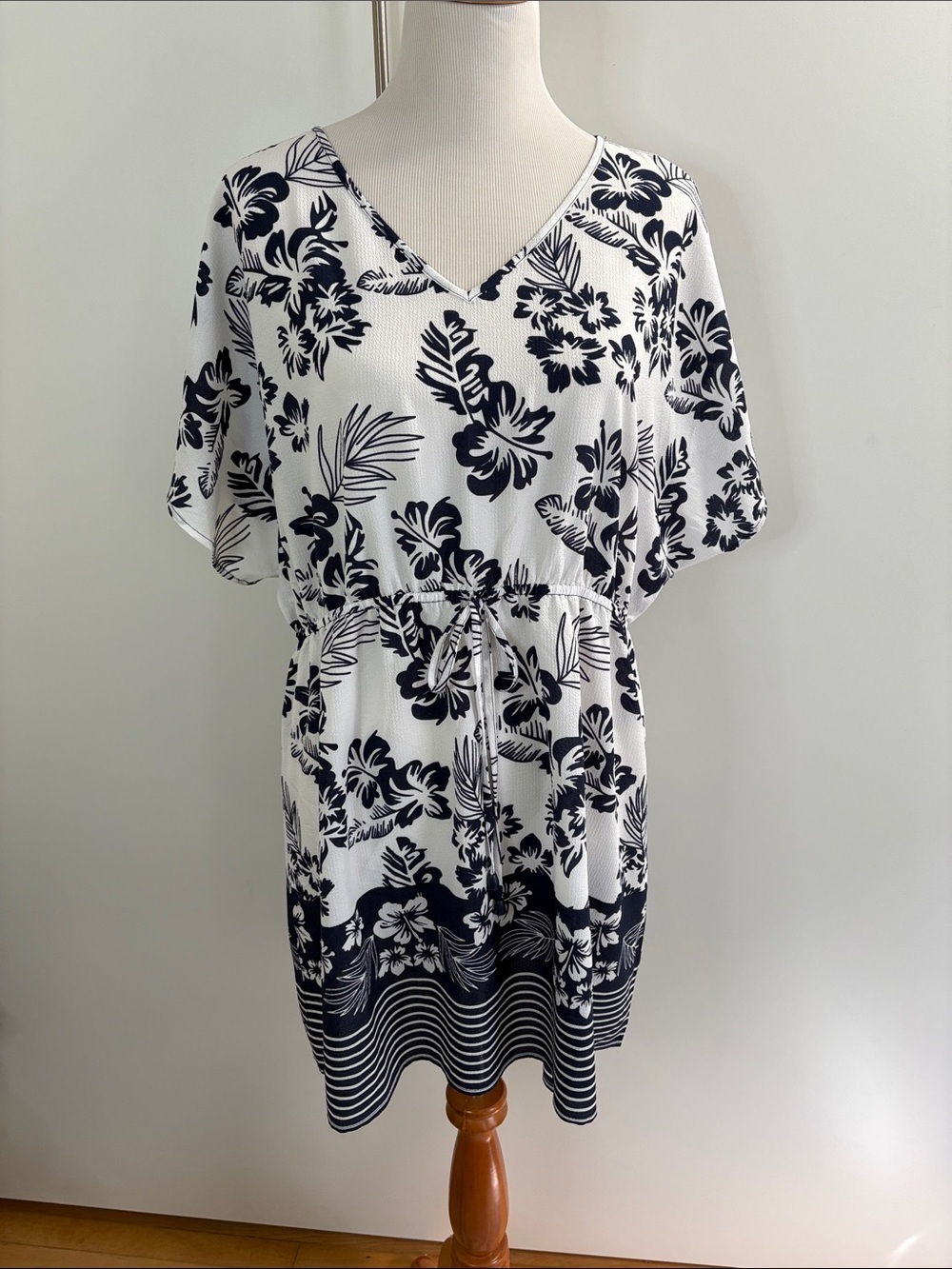 Mario Serrani White and Navy Floral V-Neck Drawstring Mini Dress